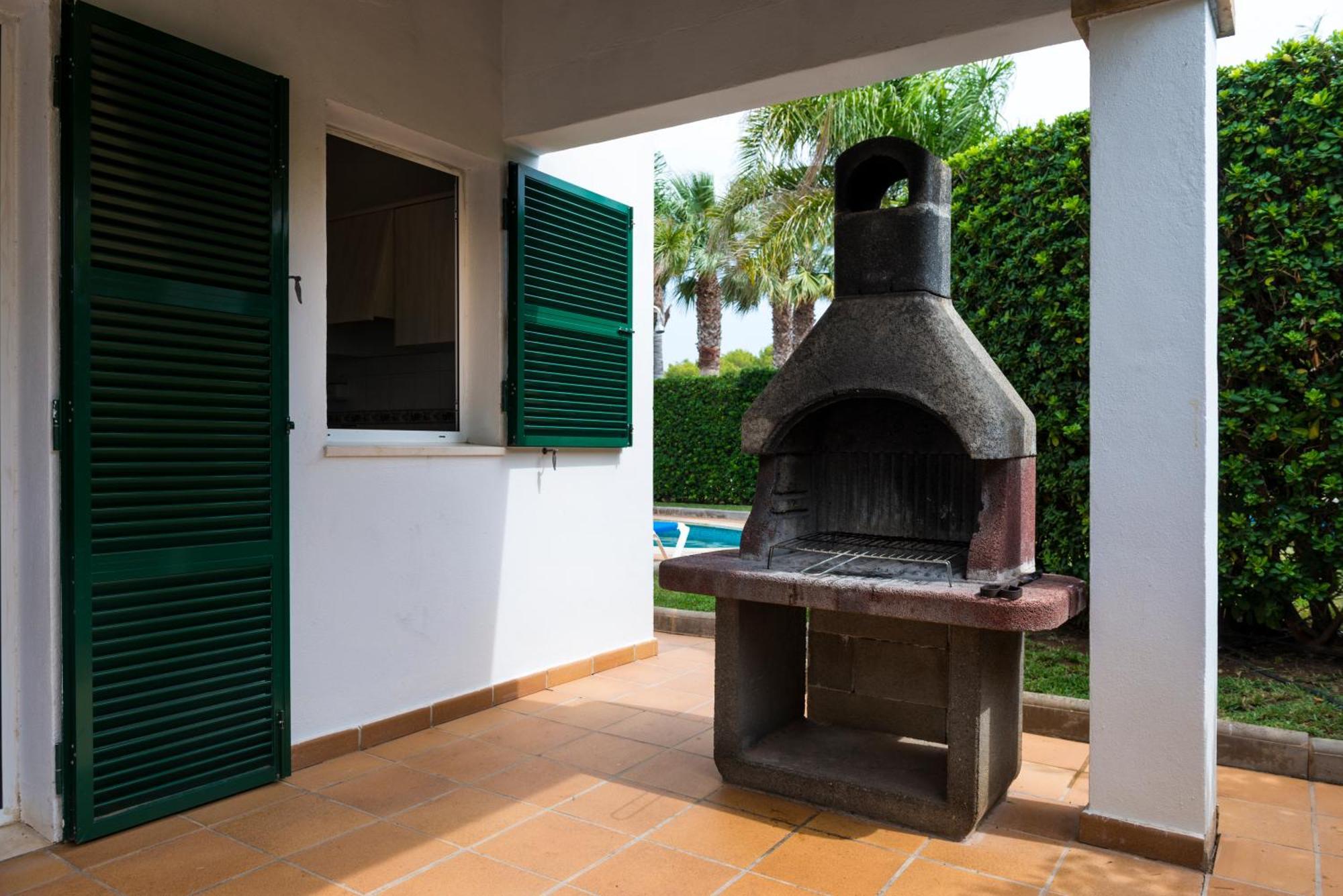 Apartchalet Elvira. A Ferienhaus Son Carrio (Menorca)